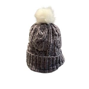Soft Surroundings Grey Chenille Knit Beanie Faux Fur Lined Pom Pom Top